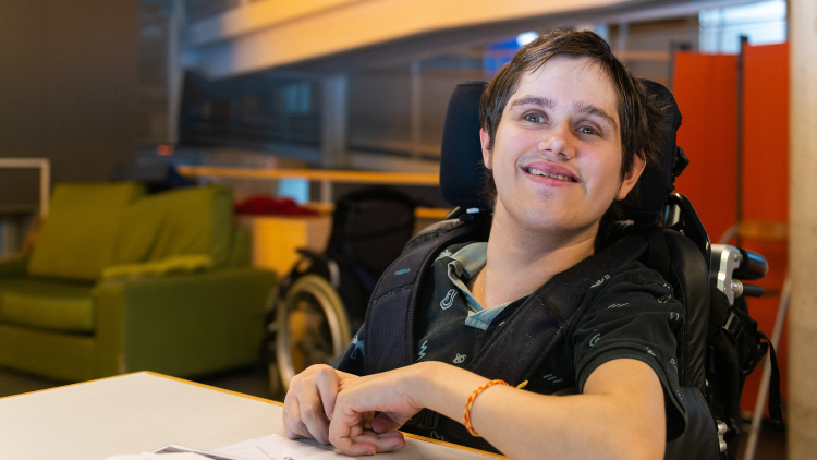 Confederación ASPACE celebra la reglamentación del CUME hasta los 26 años de la persona con parálisis cerebral